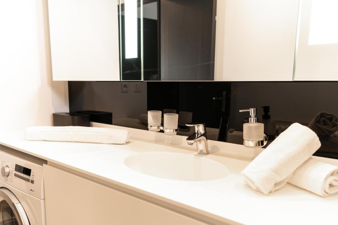 Les Sorbiers - Apartment 2 Bedrooms Top Floor - Parking & Terrace Annecy Kültér fotó